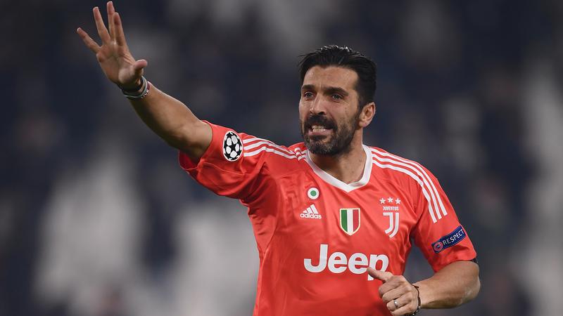 Legendaris Kiper Juventus Dalam Sejarah Yaitu Buffon