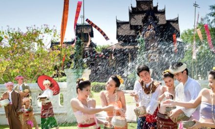 Hari Besar Songkran Perayaan Budaya Di Negara Thailand