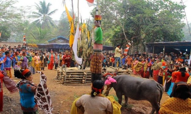 Suku Dayak Memiliki Tradisi Adat Upacara Tiwah