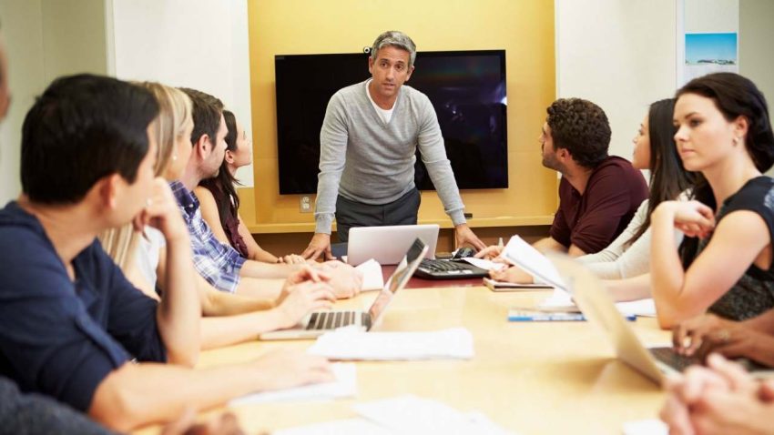 Karakter Orang Penjilat Terutama Di Sebuah Perusahaan