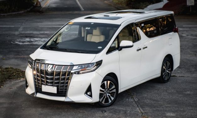 Kendaraan Mewah Alphard Mobil Untuk Para Keluarga