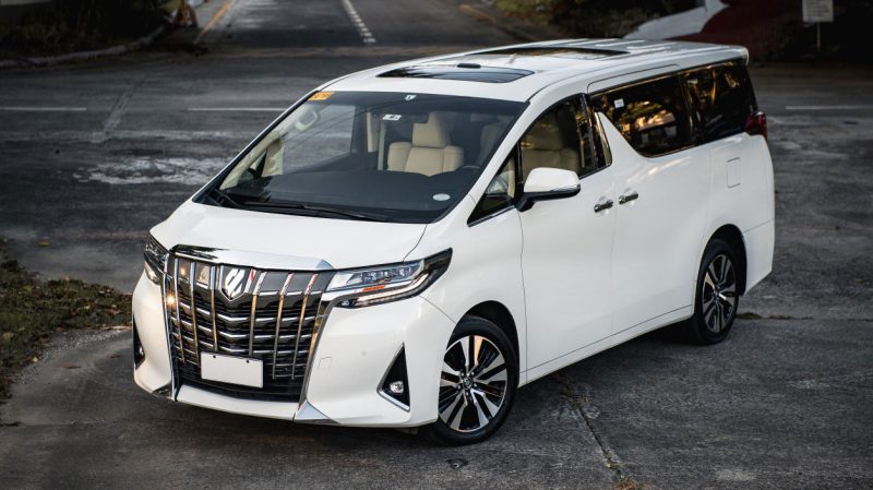 Kendaraan Mewah Alphard Mobil Untuk Para Keluarga