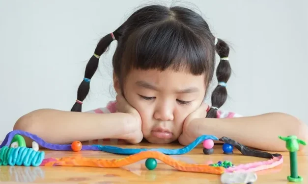 Seorang Autisme Yang Sudah Dari Bawaan Lahir