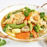 Hidangan Tionghoa Campuran Sayuran Dalam Satu Masakan