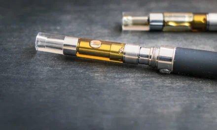 Alat Hisap Vape Sebagai Pengganti Rokok Tradisional