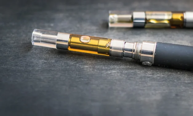 Alat Hisap Vape Sebagai Pengganti Rokok Tradisional