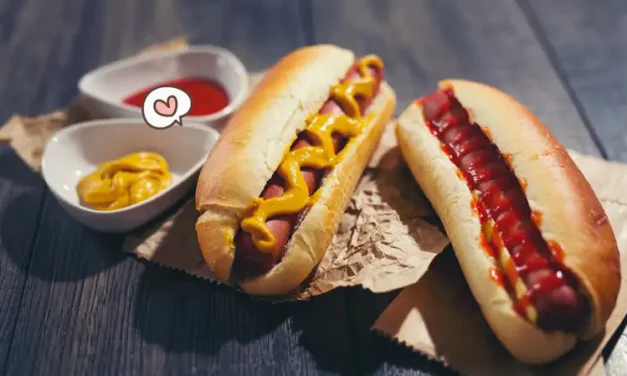 Makanan Instan Hotdog Sebuah Hidangan Cepat Saji