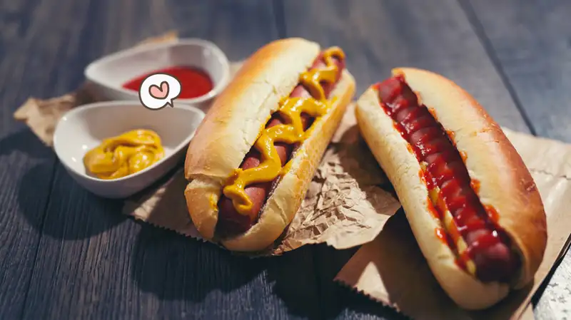 Makanan Instan Hotdog Sebuah Hidangan Cepat Saji
