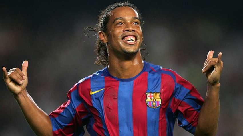 Pesepakbola Terkenal Ronaldinho Dengan Skill Permainannya