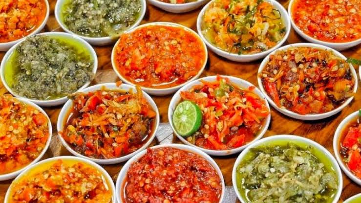 Hidangan Tambahan Sambal Pada Beberapa Jenis Makanan