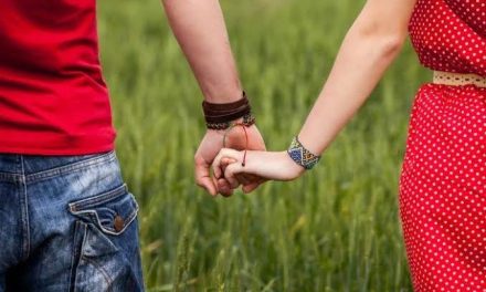 Hubungan Remaja Pacaran Dalam Suatu Hubungan Percintaan