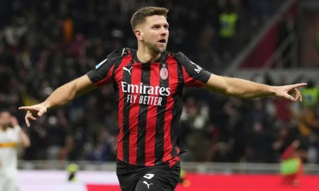Sepakbola Dunia Klub AC Milan Dengan Pemain Terbaik